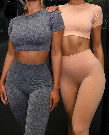 FlexFlow™ Seamless Yoga Set - Leggings & Short Sleeve Top